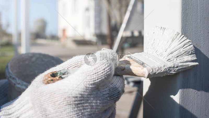 艺术涂料施工：揭秘艺术涂料施工厂家的选择之道